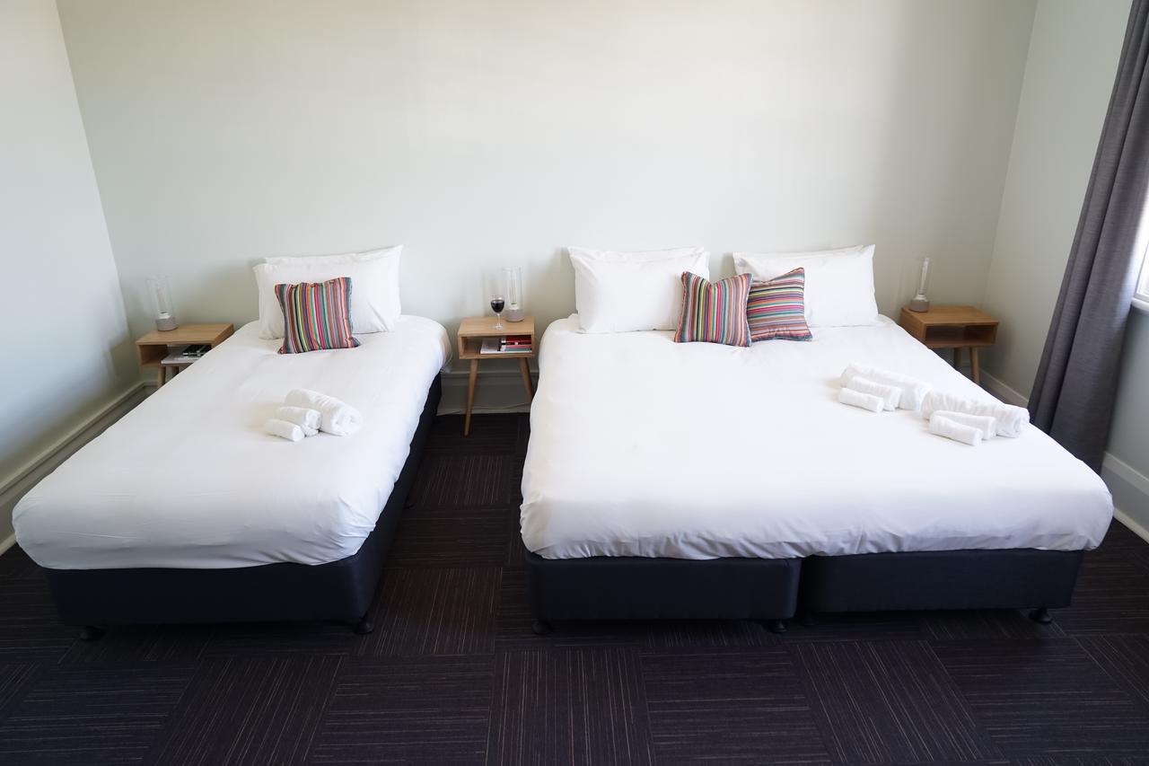 Rosehill Hotel Sydney Exteriör bild